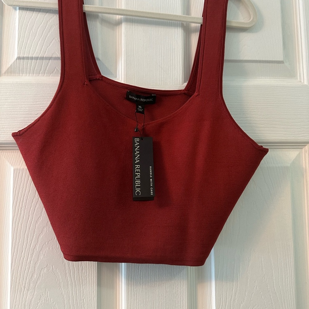 Banana republic reddish/brown crop top